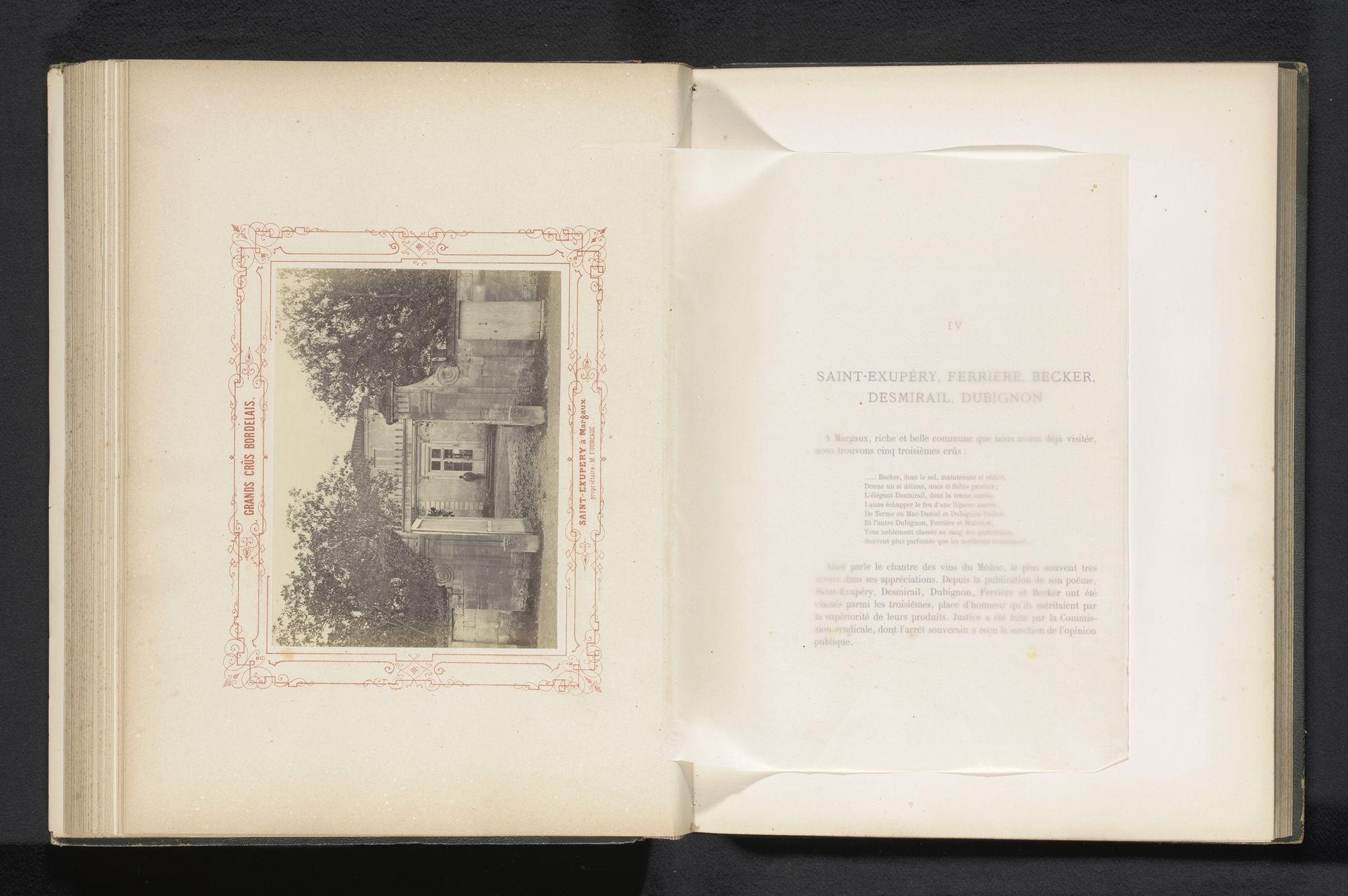 Gezicht op Château Malescot St. Exupéry in Margaux, Frankrijk by Alfred Danflou