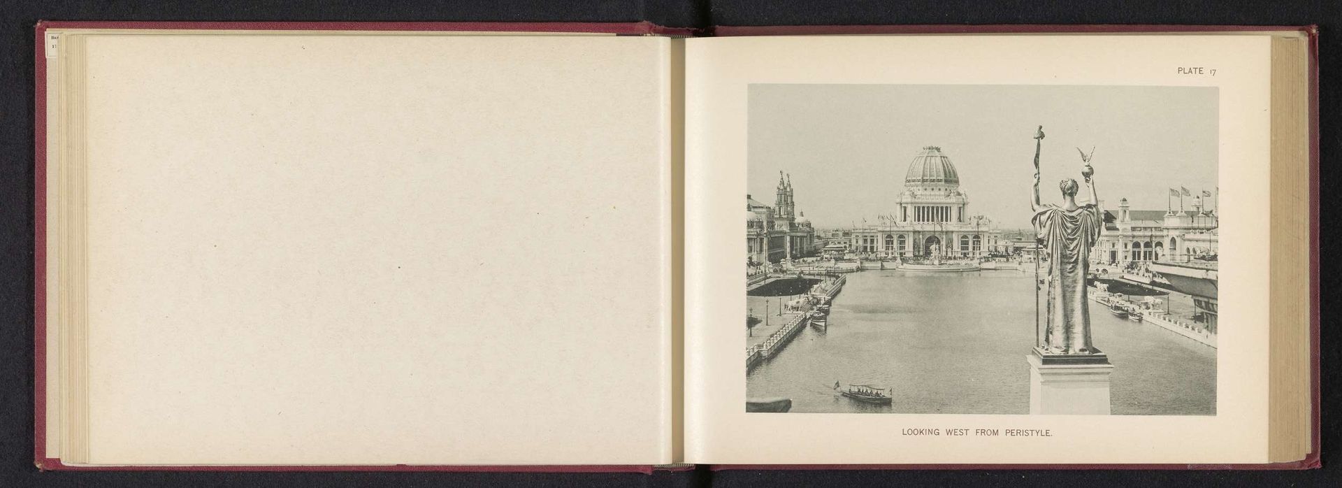Gezicht op het centrale plein van de World's Columbian Exposition in Chicago in 1893 met op de voorgrond het standbeeld door Daniel Chester French, voorstellend een personificatie van de republiek by Charles Dudley Arnold
