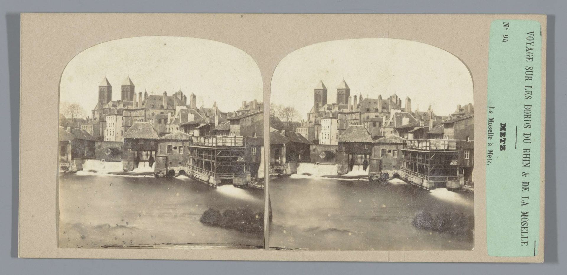 Gezicht op Metz en de Moezel by Anonymous