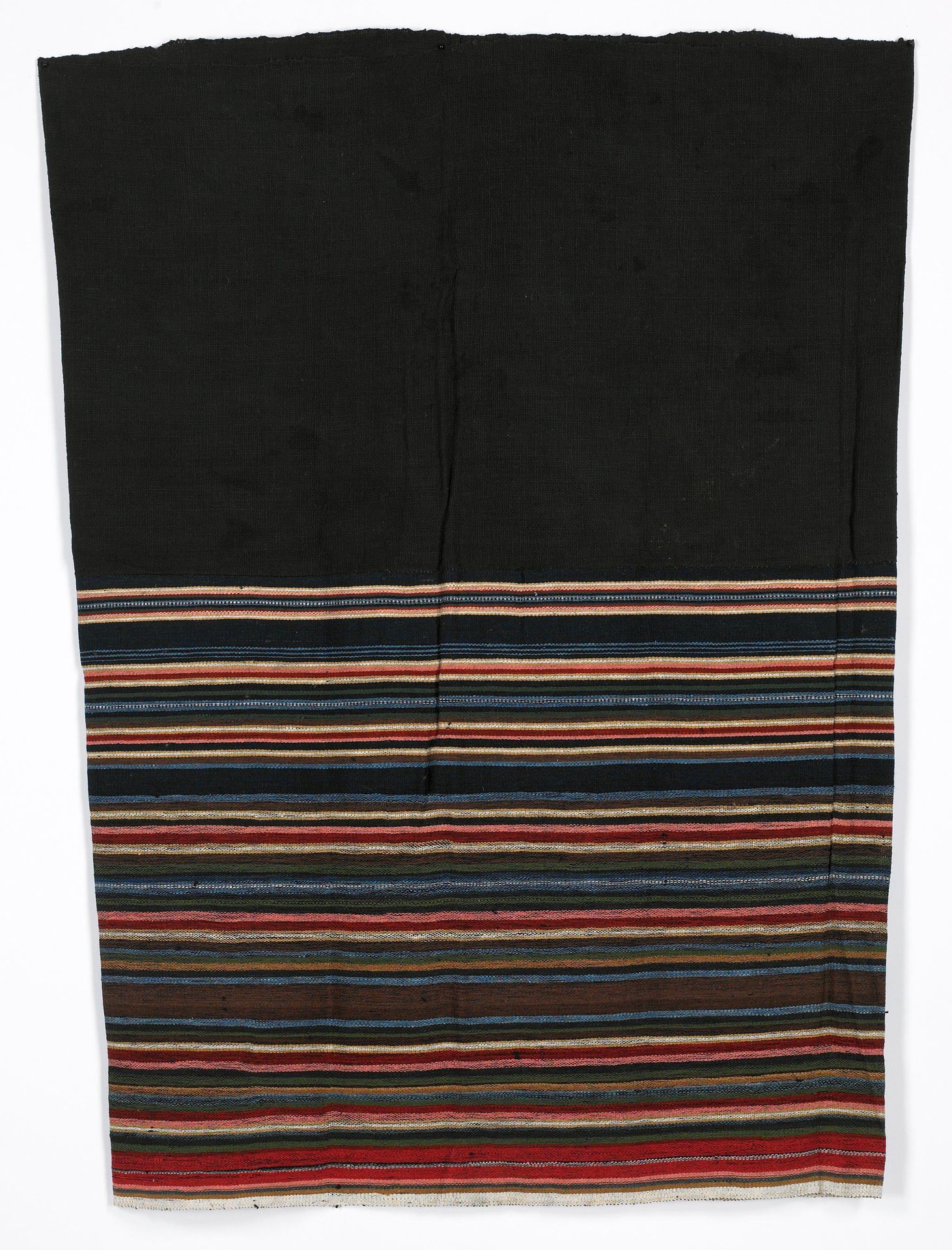 Woman's tube skirt by Khmu