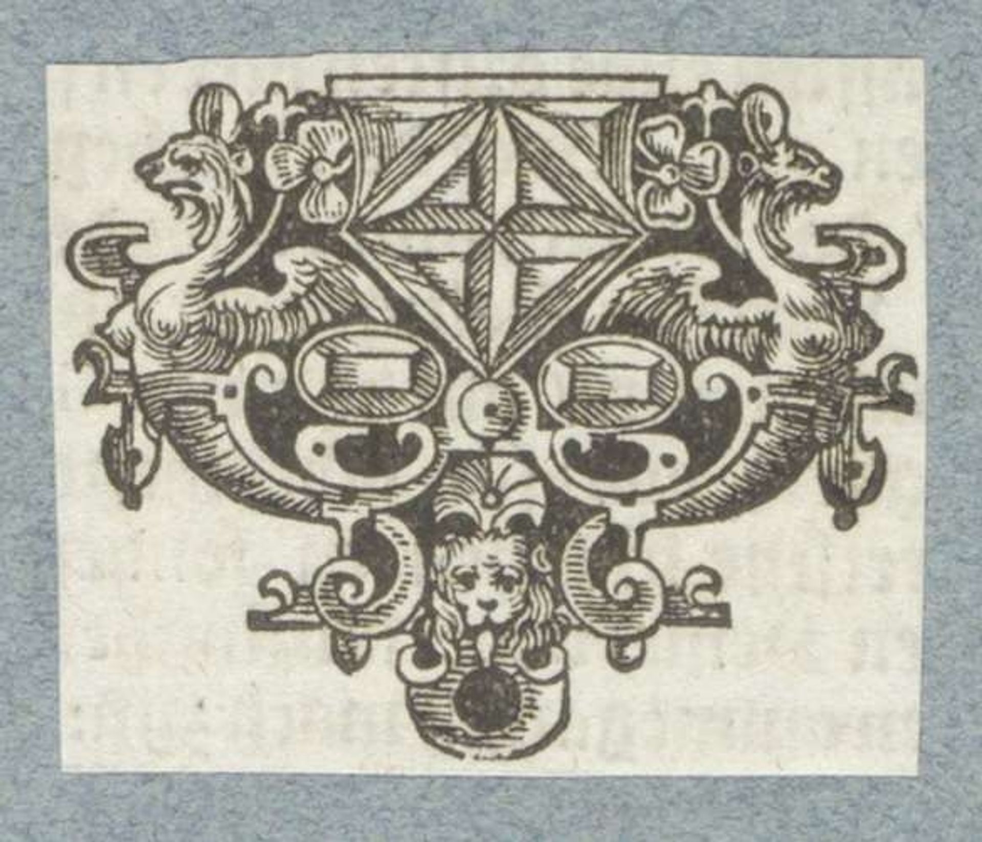 Ornament met leeuwenkop by Anonymous