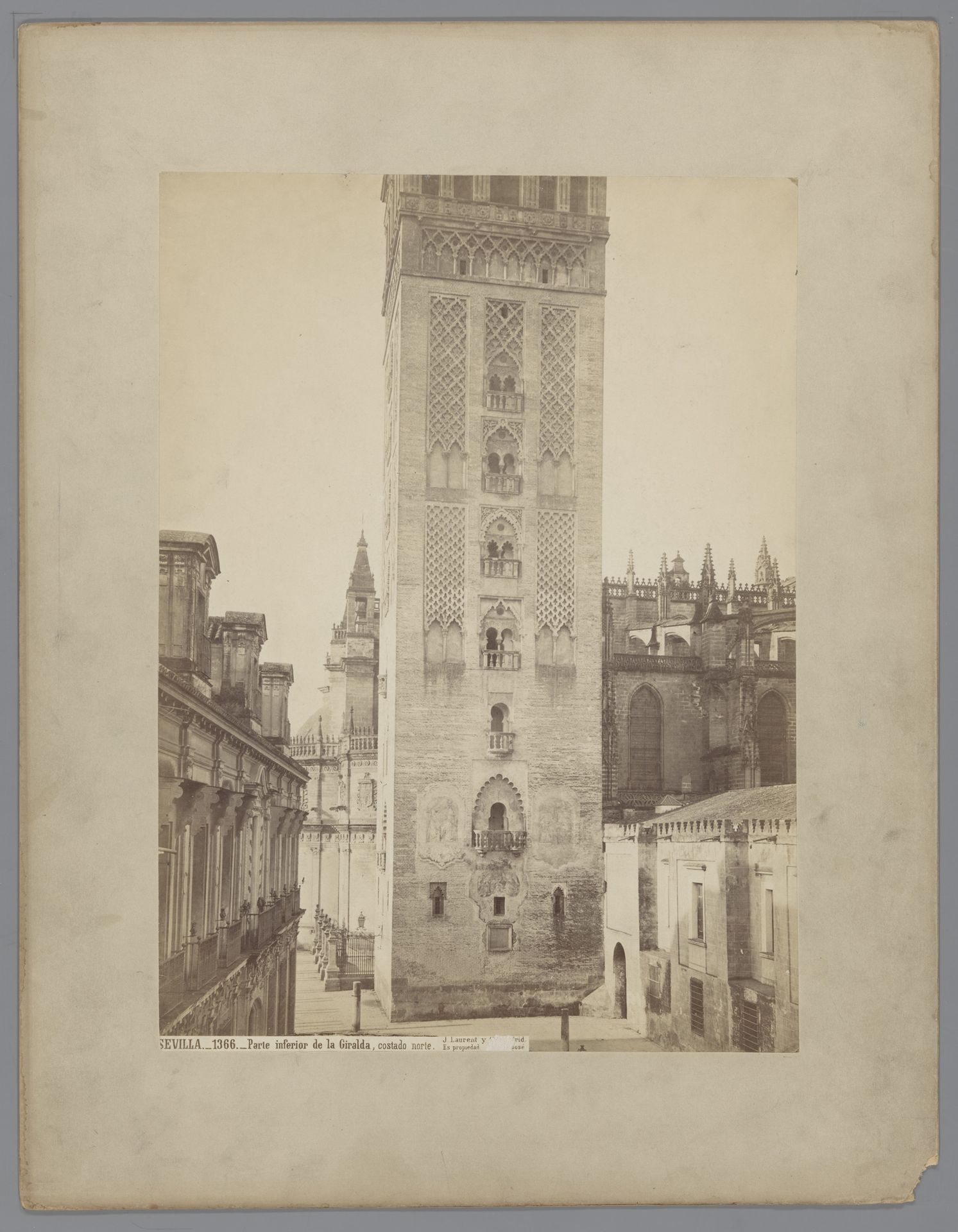 Onderste deel van de Giralda te Sevilla by Juan Laurent