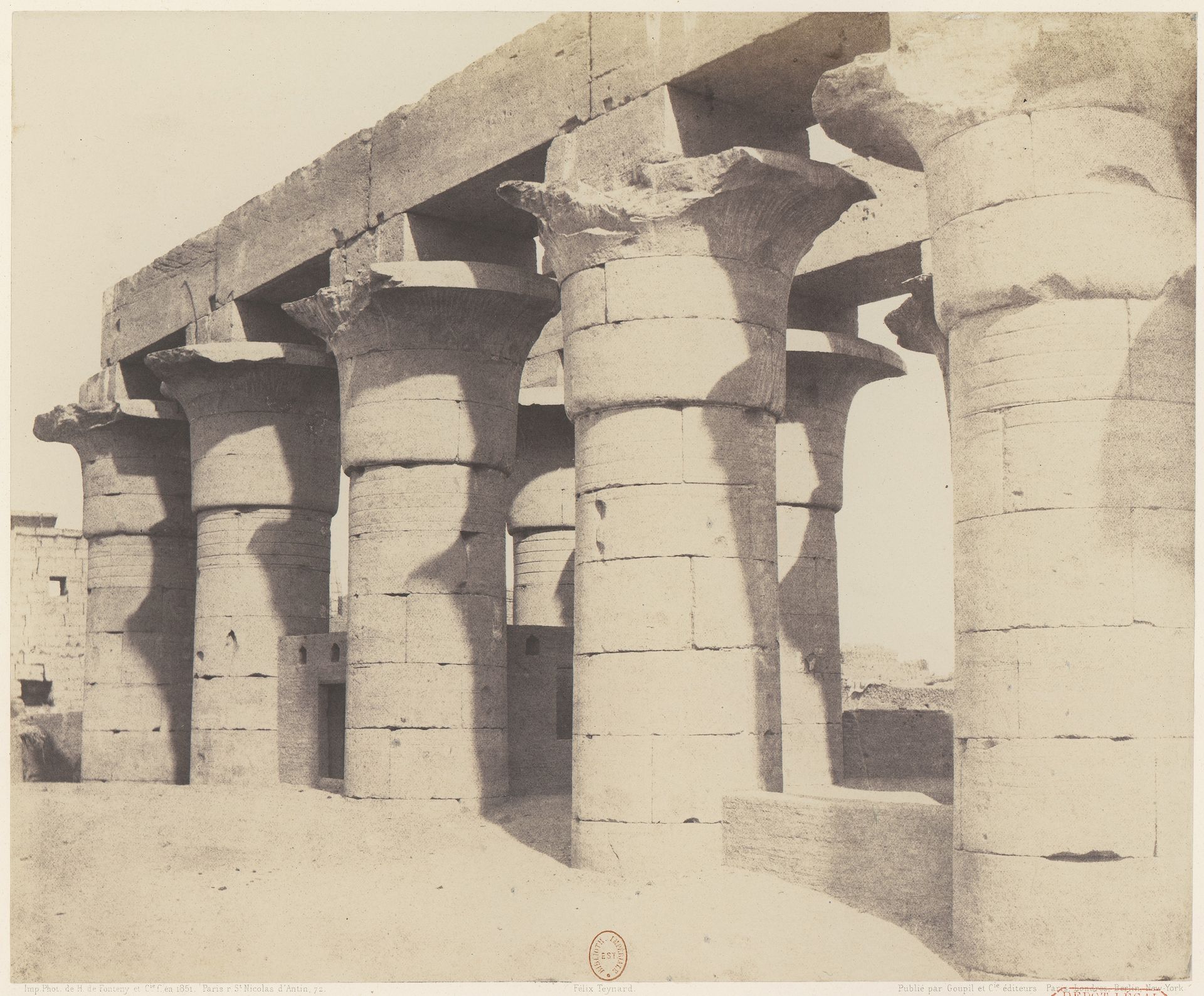 Louksor (Thèbes).  Construction Centrale - Grande Colonnade by Félix Teynard