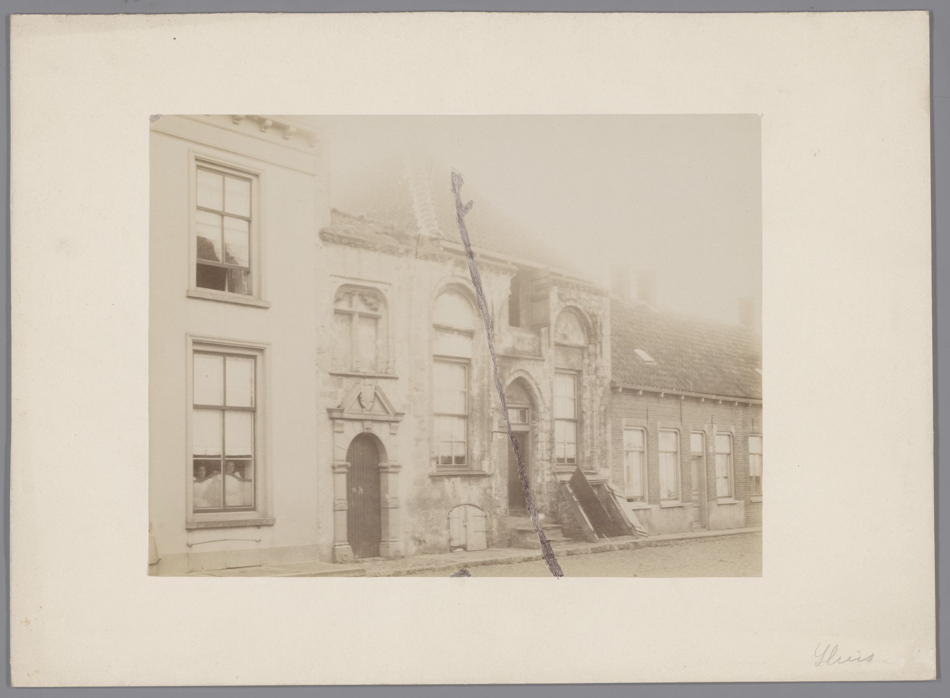 Façade van Hoogstraat 144 te Sluis by anoniem (Monumentenzorg)