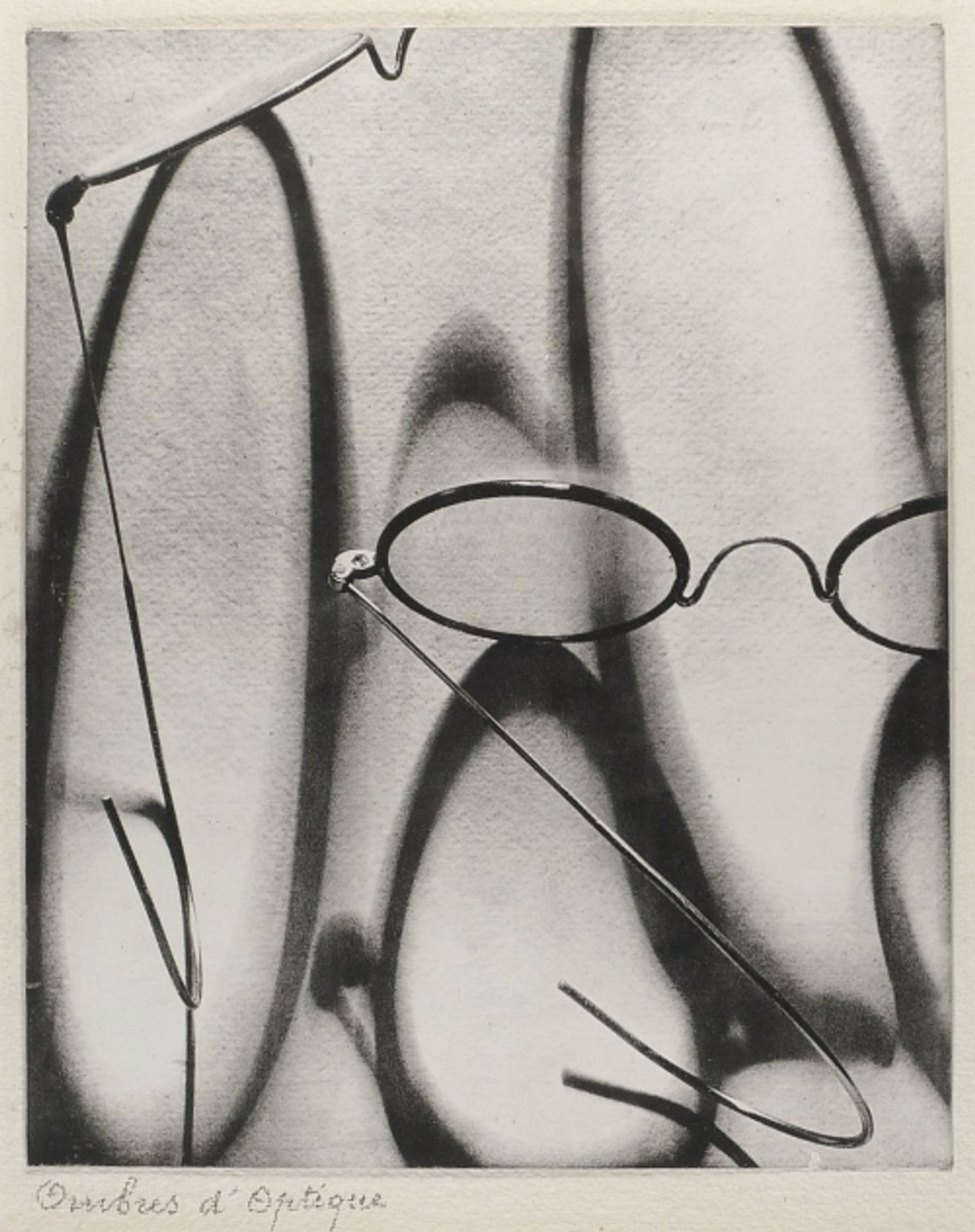 Ombres d'Optique by Pierre Dubreuil