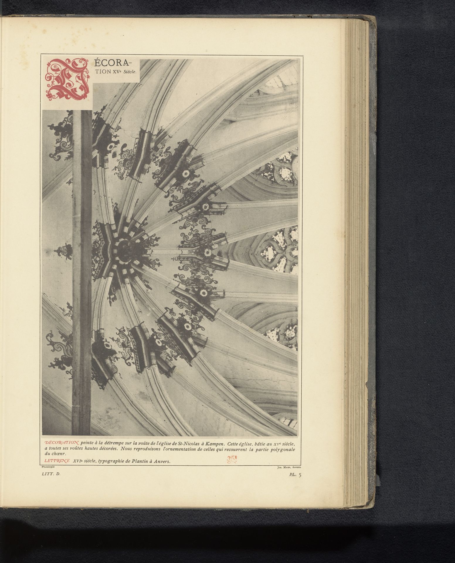Plafondschildering in de Bovenkerk in Kampen by Anonymous
