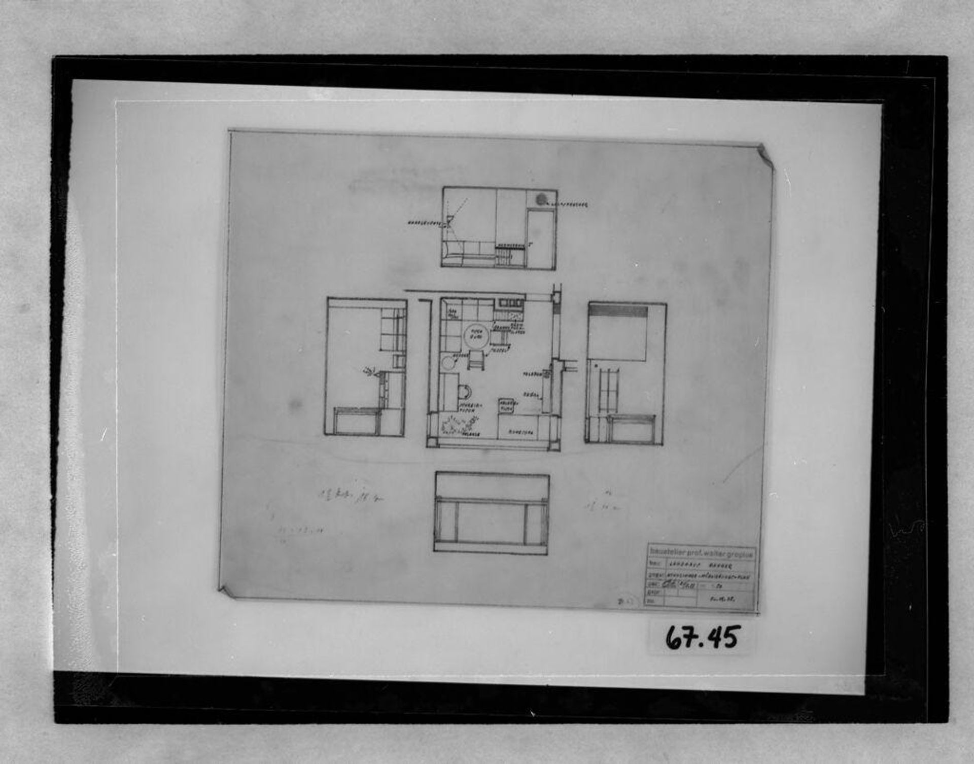 Bahner Residence, Berlin, Klein-Machnow, 1933: Furniture layout in living room: plan with interior elevations, 1:50 by Hanns Dustmann