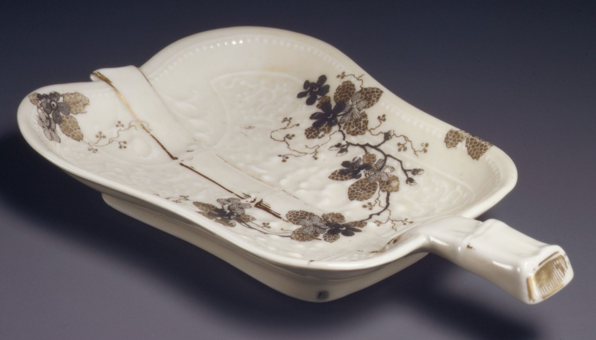 Dish by Edouard-Alexandre Dammouse