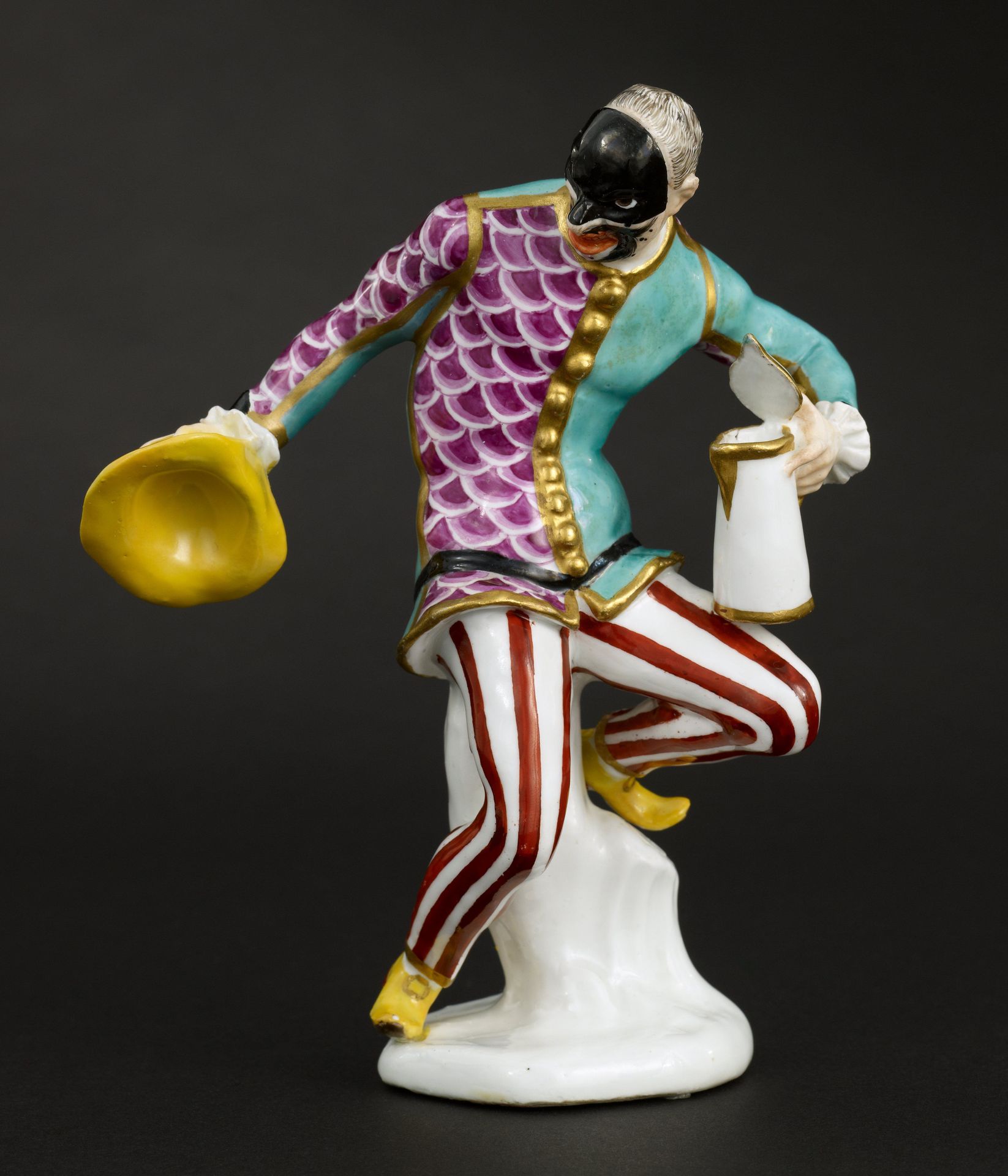 Harlequin with jug by Johann Joachim Kändler