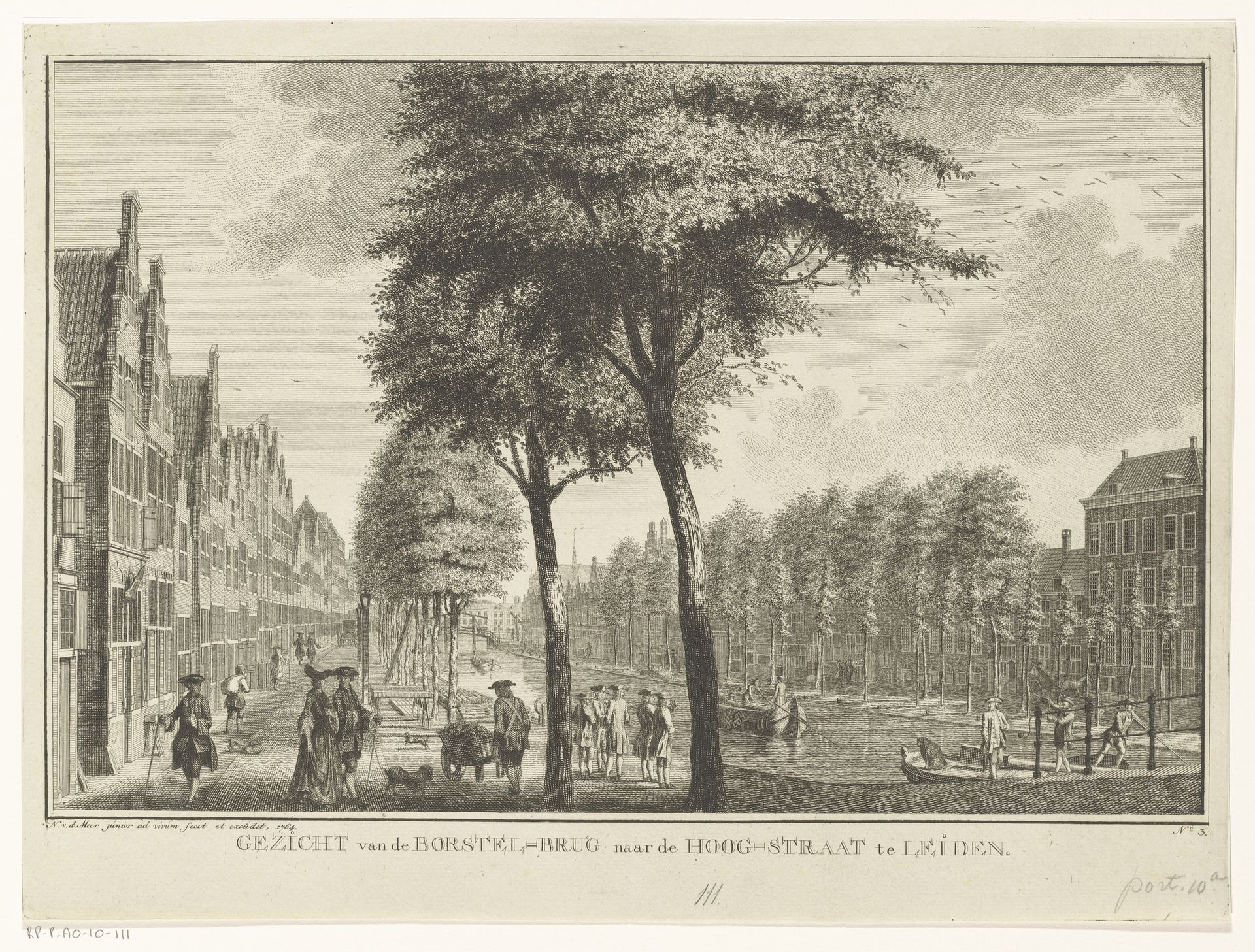 Gezicht van de Borstelbrug naar de Hoogstraat te Leiden by Noach van der (II) Meer