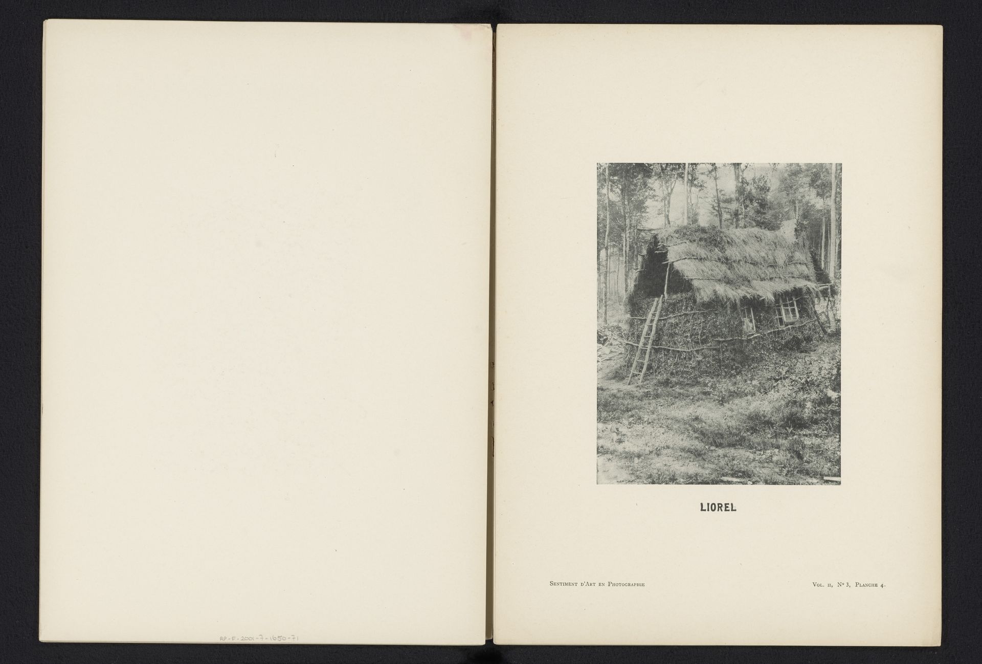 Woning in het bos by Jules Liorel