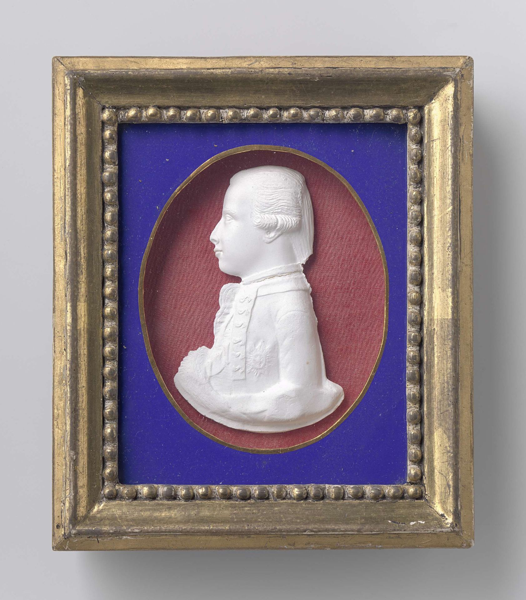 Portretmedaillon van Prins Willem van Oranje, de latere Koning Willem I by Johann Heinrich Schepp
