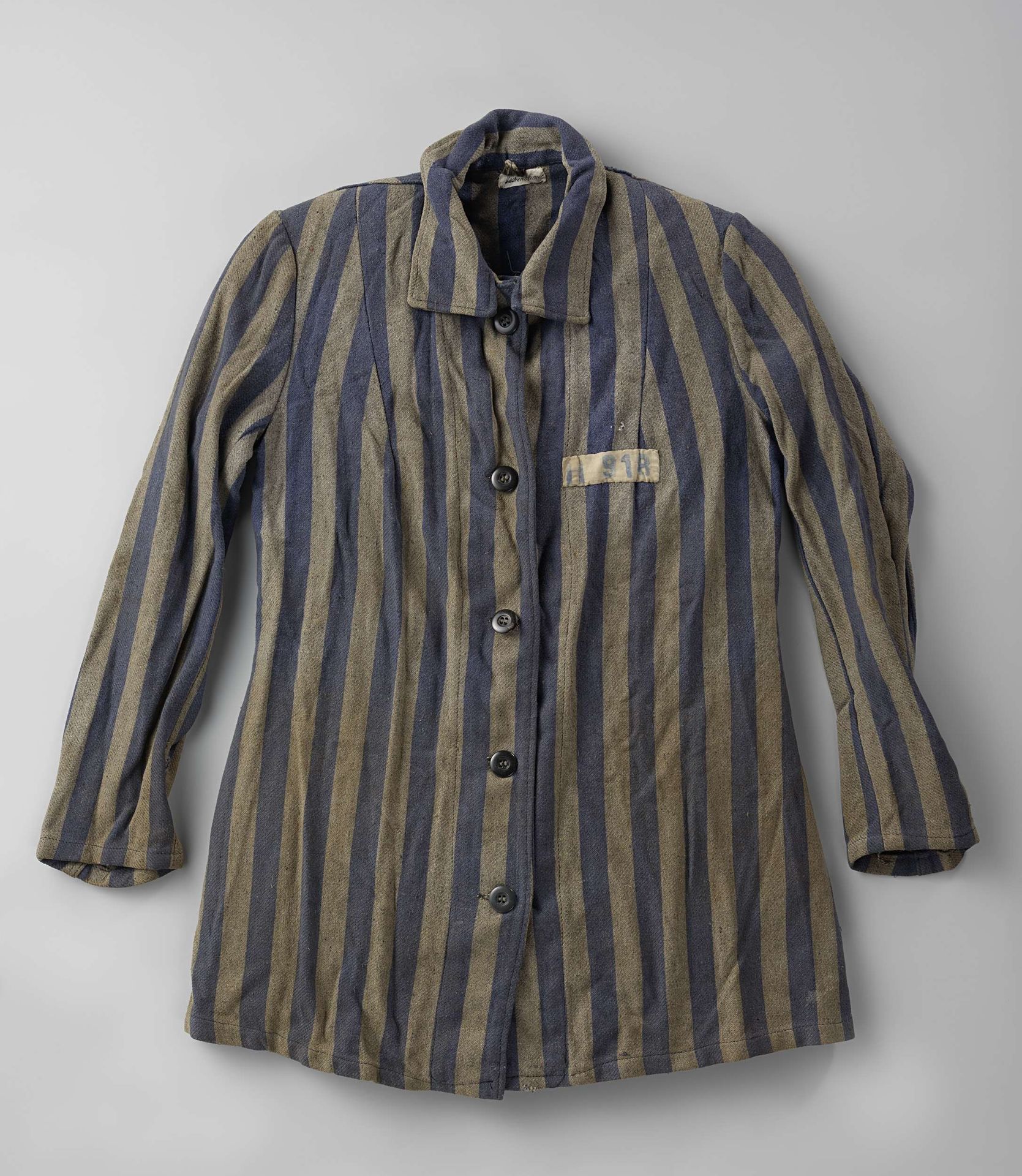 Concentration camp coat, worn by Isabel Wachenheimer by Texled