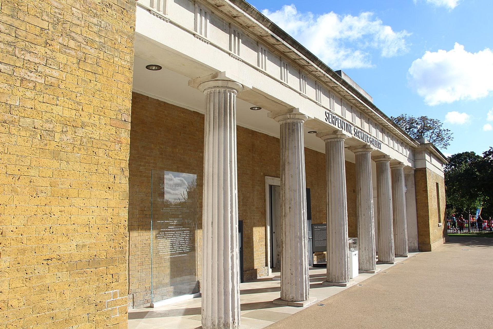 Serpentine North