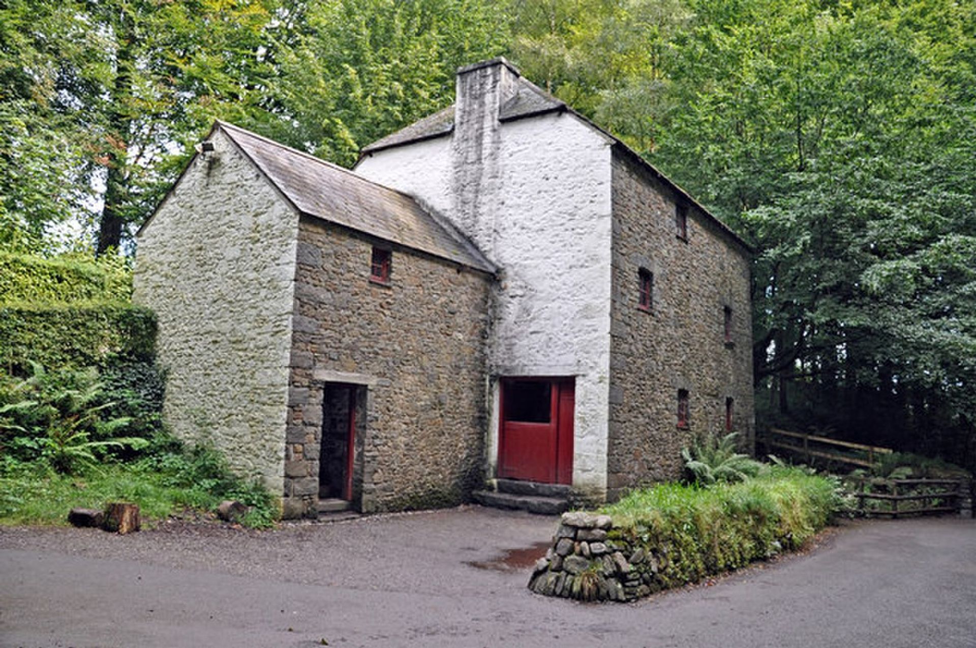 Melin Bompren Corn Mill